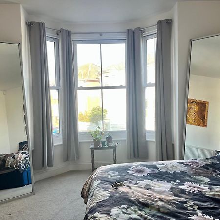 Southsea Retreat Apartment ภายนอก รูปภาพ