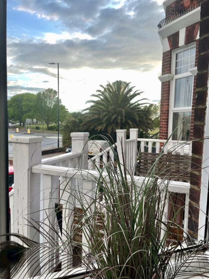 Southsea Retreat Apartment ภายนอก รูปภาพ