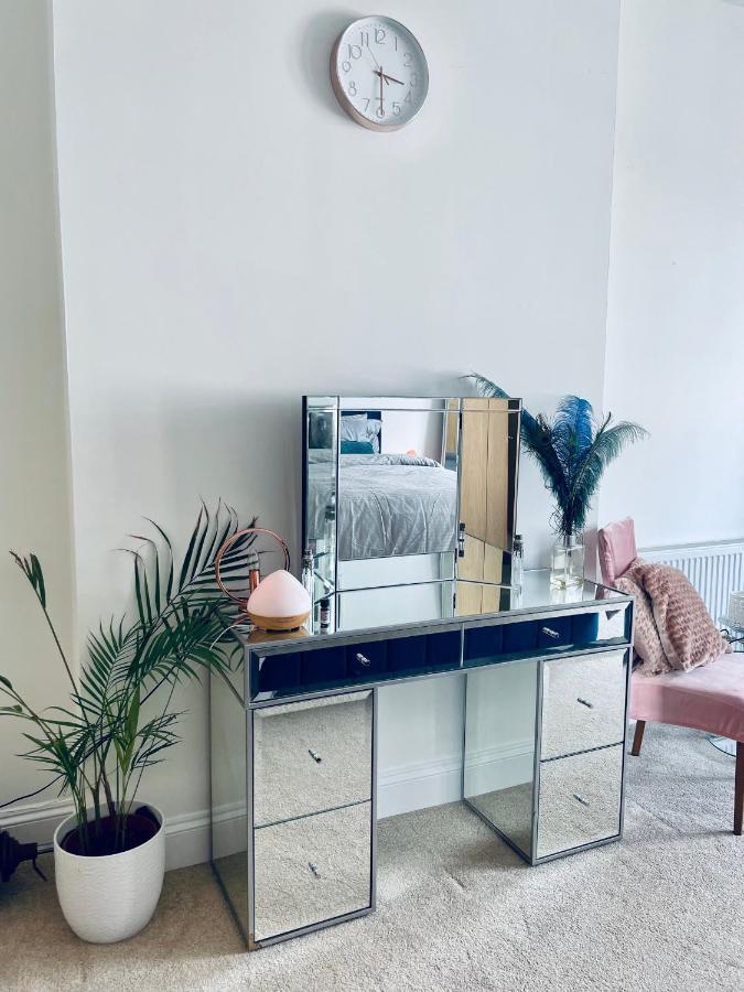 Southsea Retreat Apartment ภายนอก รูปภาพ